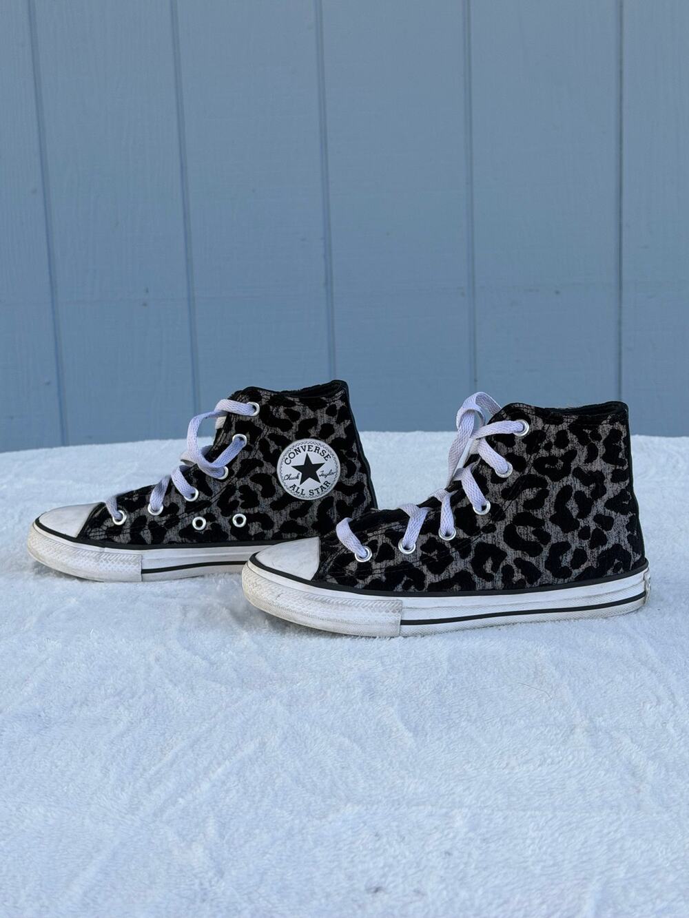 Converse Chuck Taylor All Star High Top Leopard Print Youth Size 1